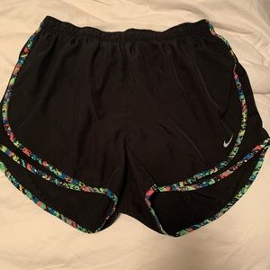 Black nike shorts